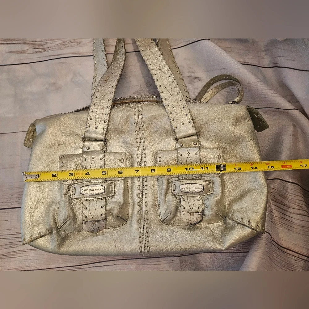 Michael KORS Gold Leather Bag - Picture 8 of 14